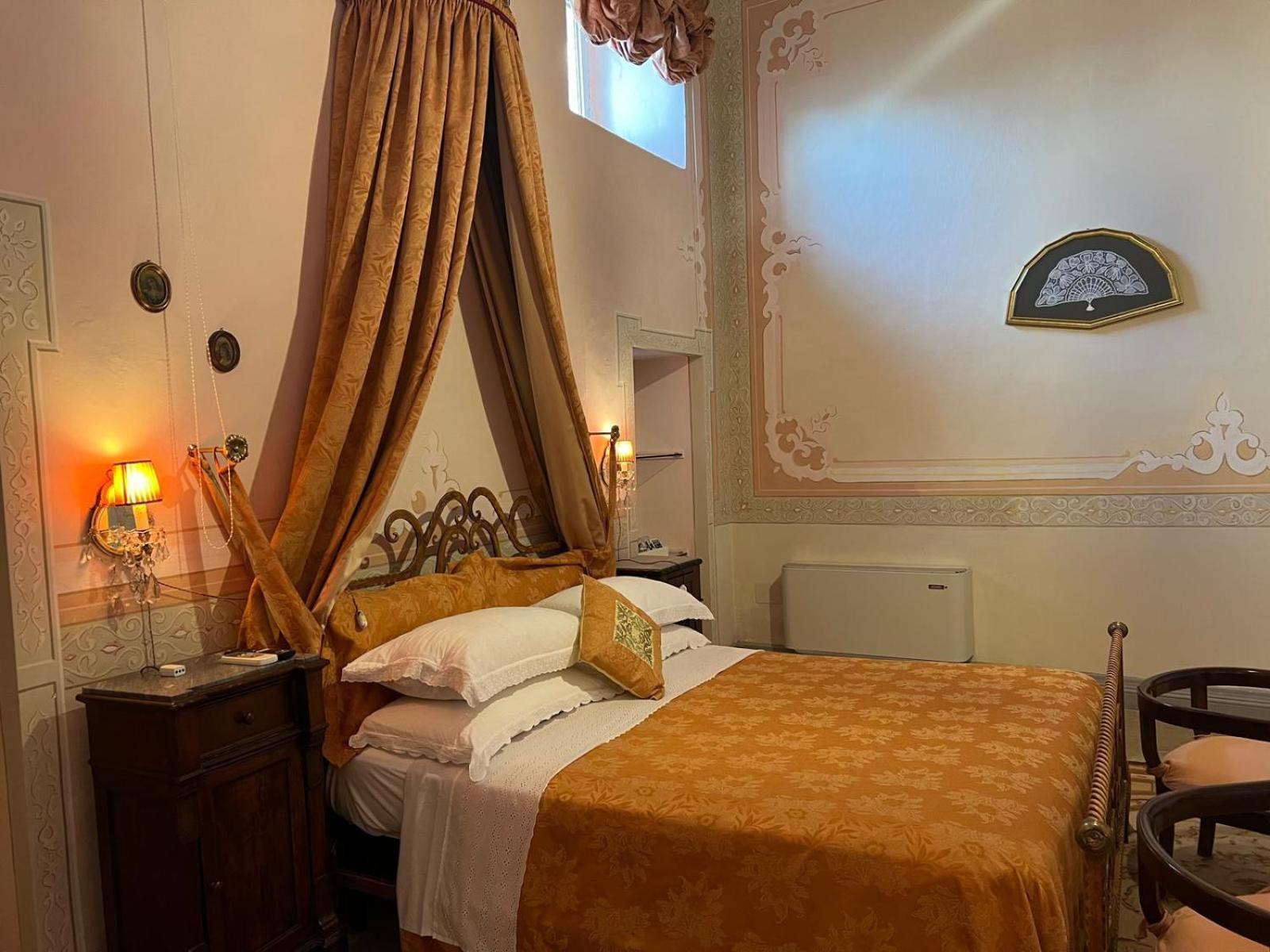 Palazzo De Castro Bed & Breakfast